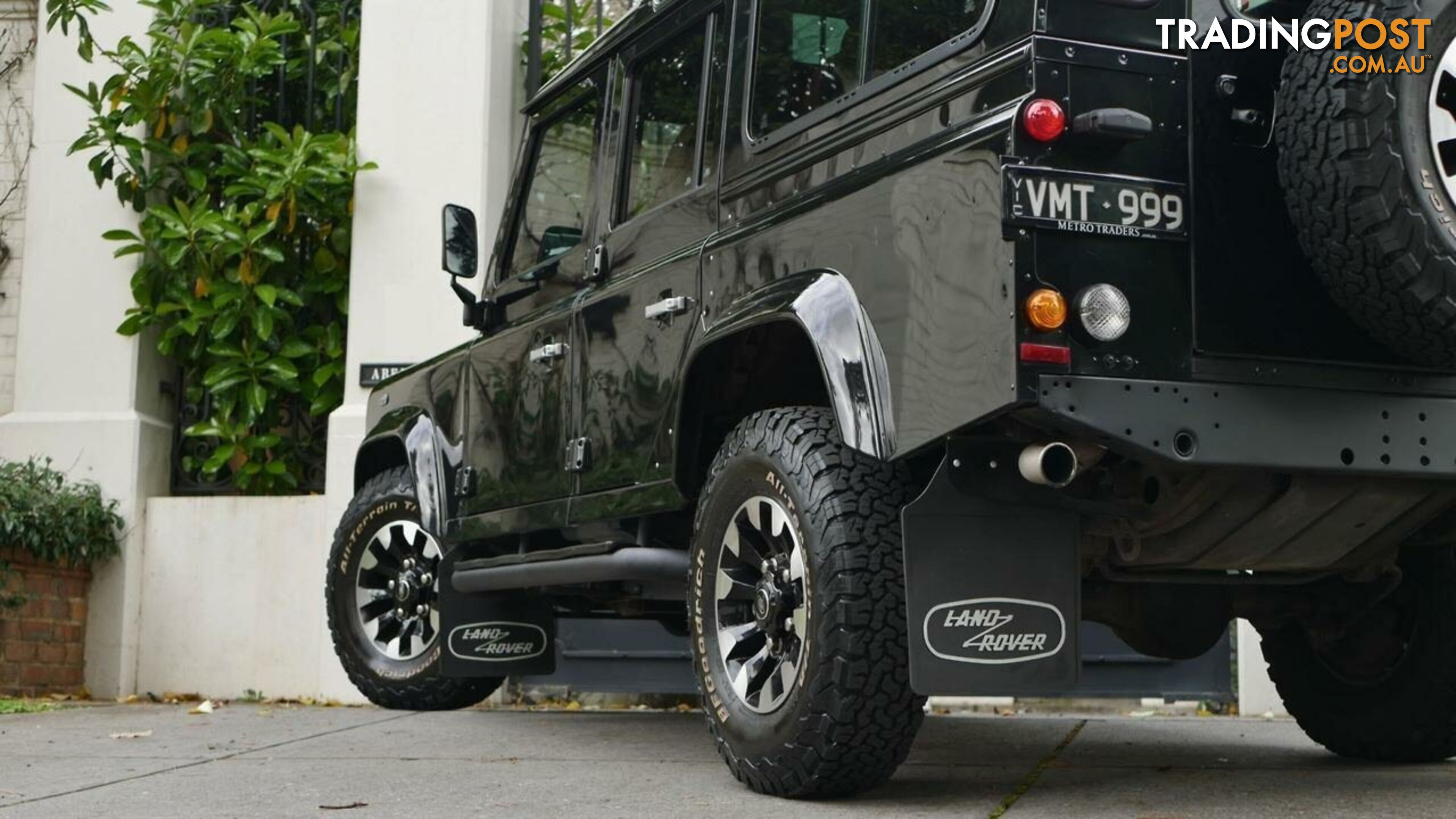 2014 Land Rover Defender  110 15MY Wagon