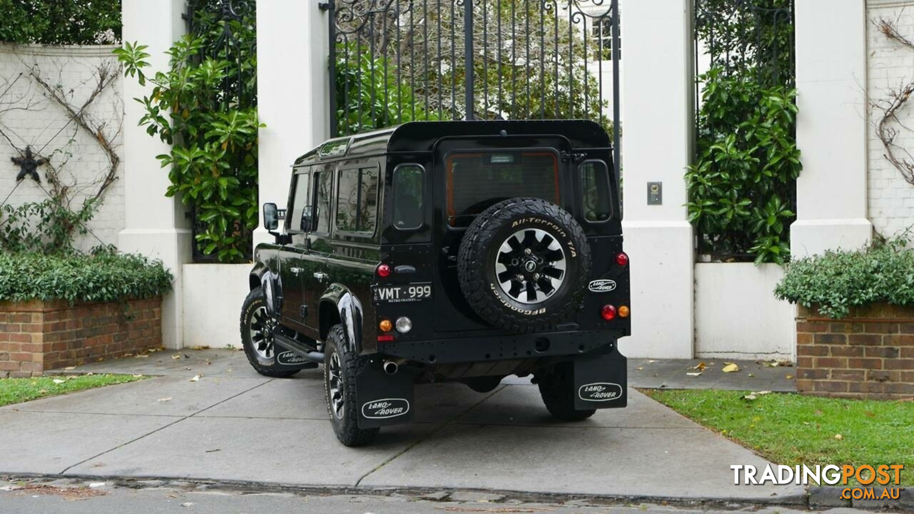 2014 Land Rover Defender  110 15MY Wagon