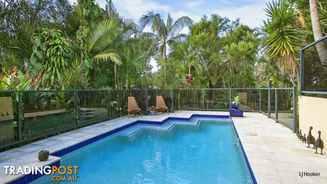 42 Hoffschildt Drive CURRUMBIN WATERS QLD 4223