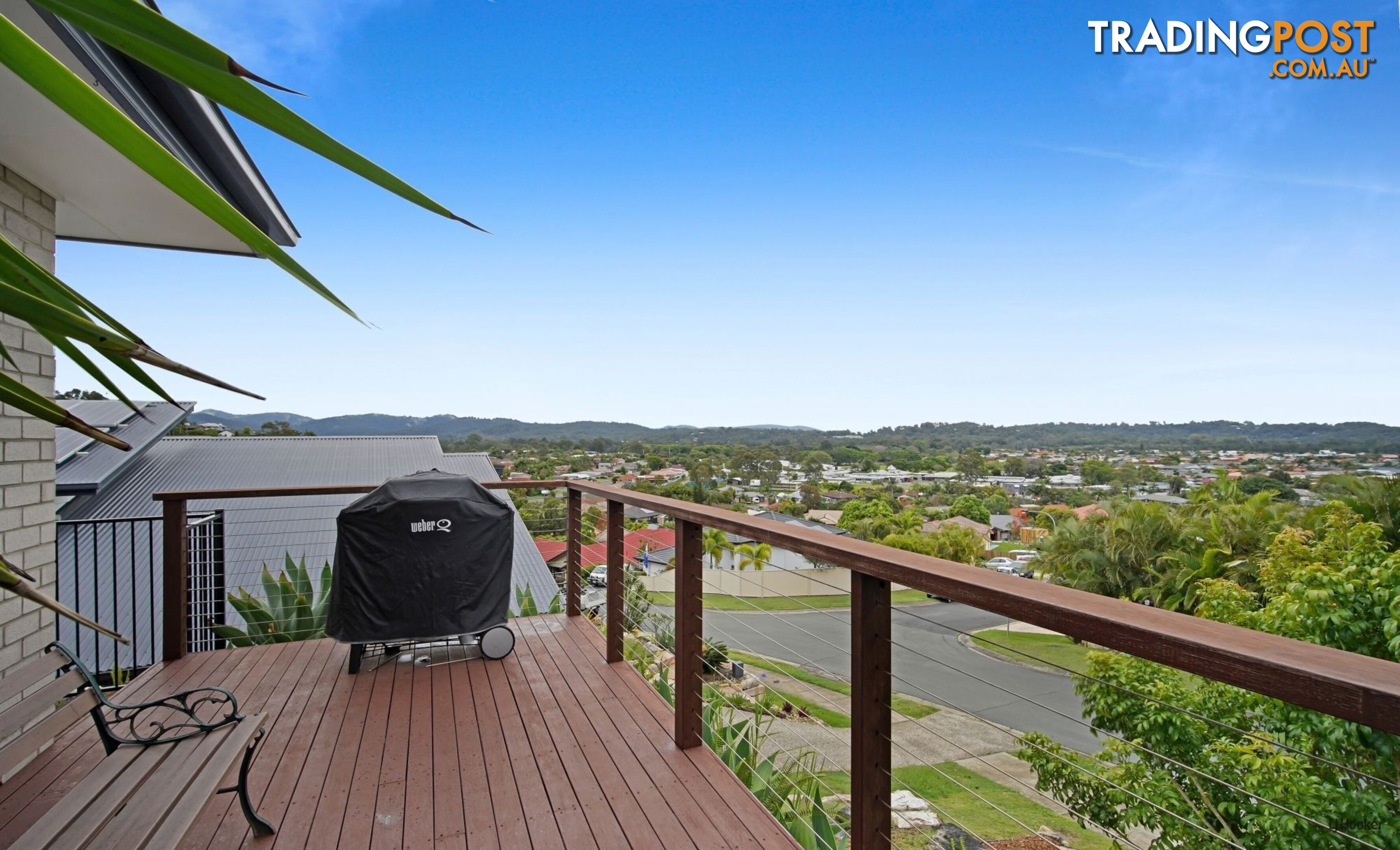 11 Barlee Court ELANORA QLD 4221