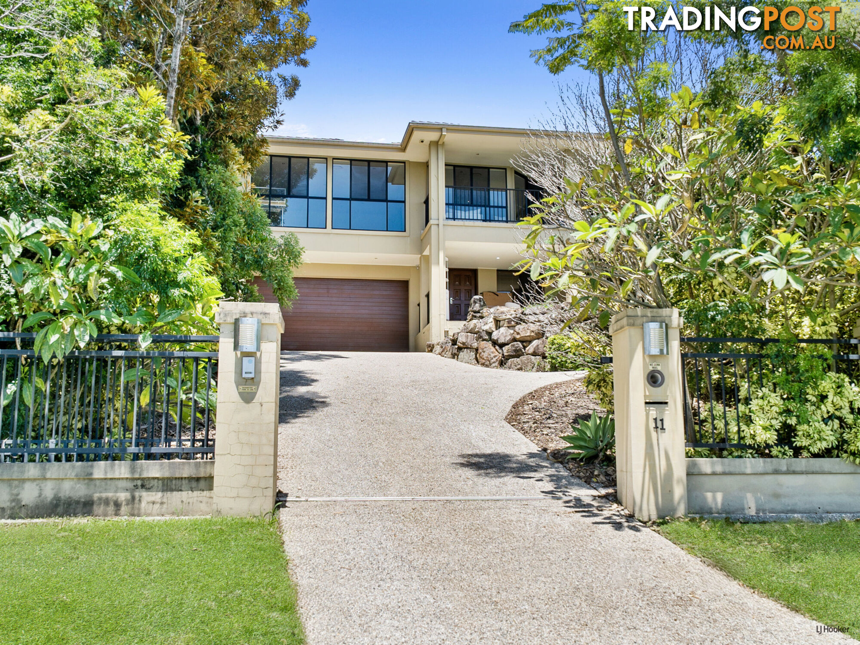 11 Kukulies Court CURRUMBIN WATERS QLD 4223