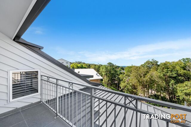 32 Doubleview Drive ELANORA QLD 4221