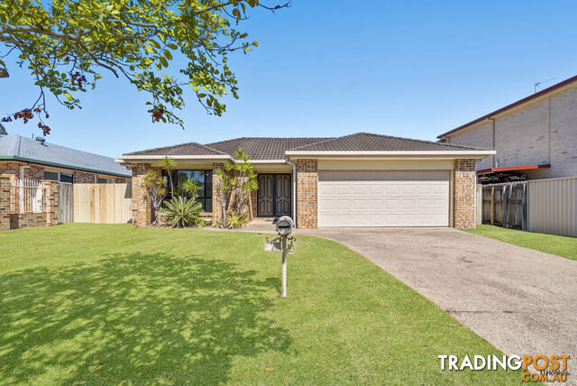19 Chippendale Crescent CURRUMBIN WATERS QLD 4223