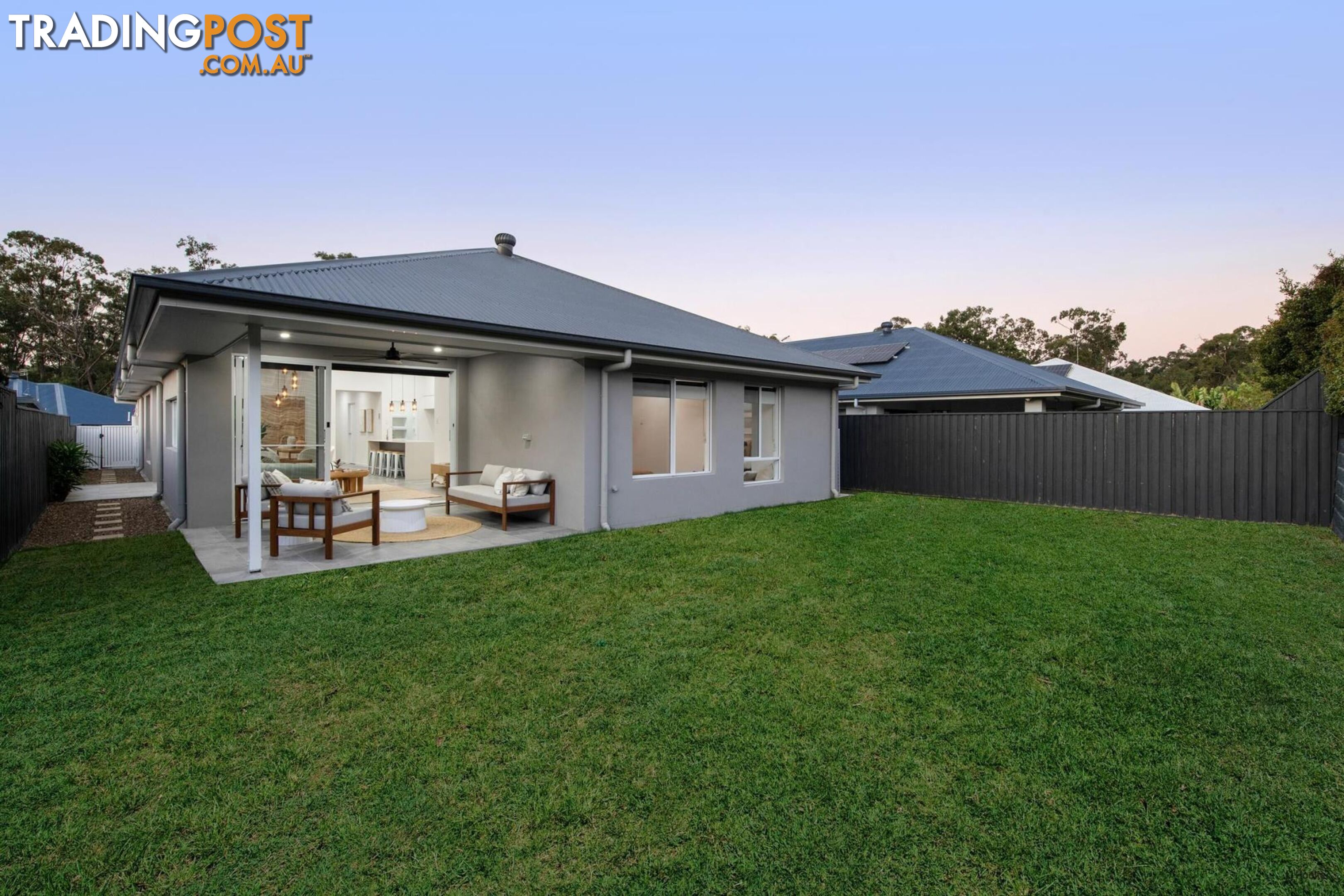 5 Fry Court PIMPAMA QLD 4209