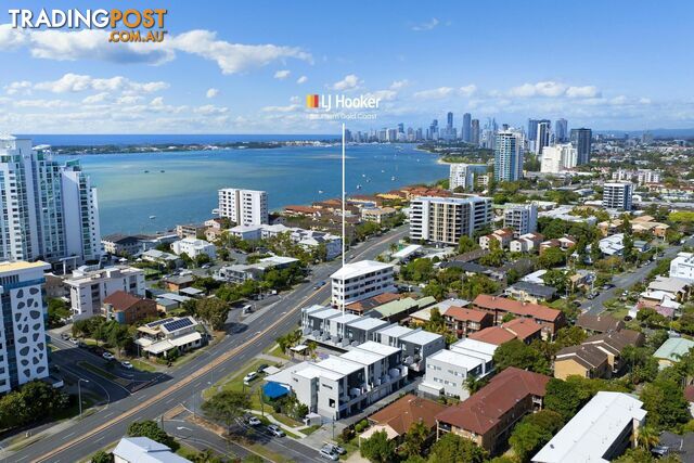 20/24 Imperial Parade LABRADOR QLD 4215