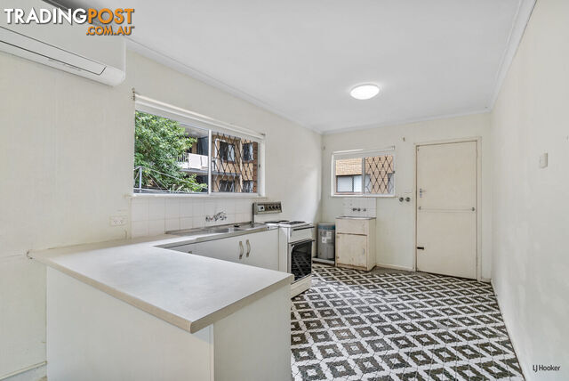 2/30 Alexandra Avenue MERMAID BEACH QLD 4218