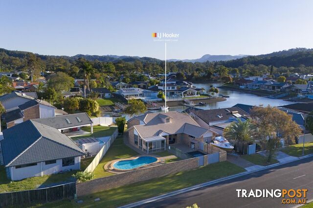 20 Mainsail Street CURRUMBIN WATERS QLD 4223