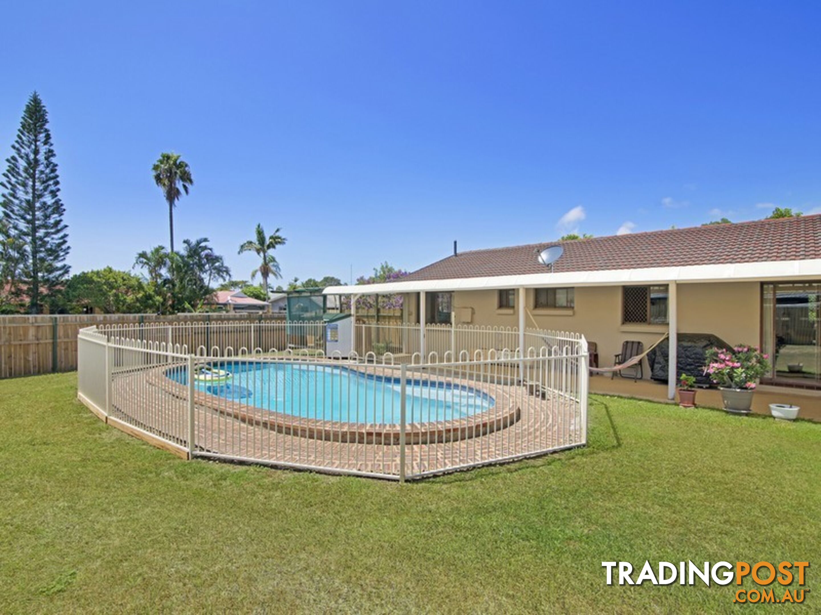 1 Cassia Court PALM BEACH QLD 4221