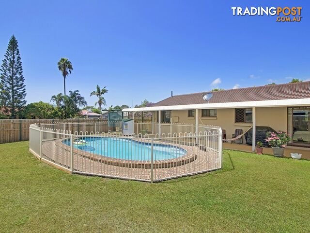 1 Cassia Court PALM BEACH QLD 4221