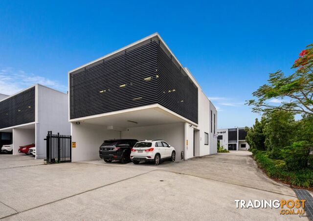 2/14 Harrington Street ARUNDEL QLD 4214