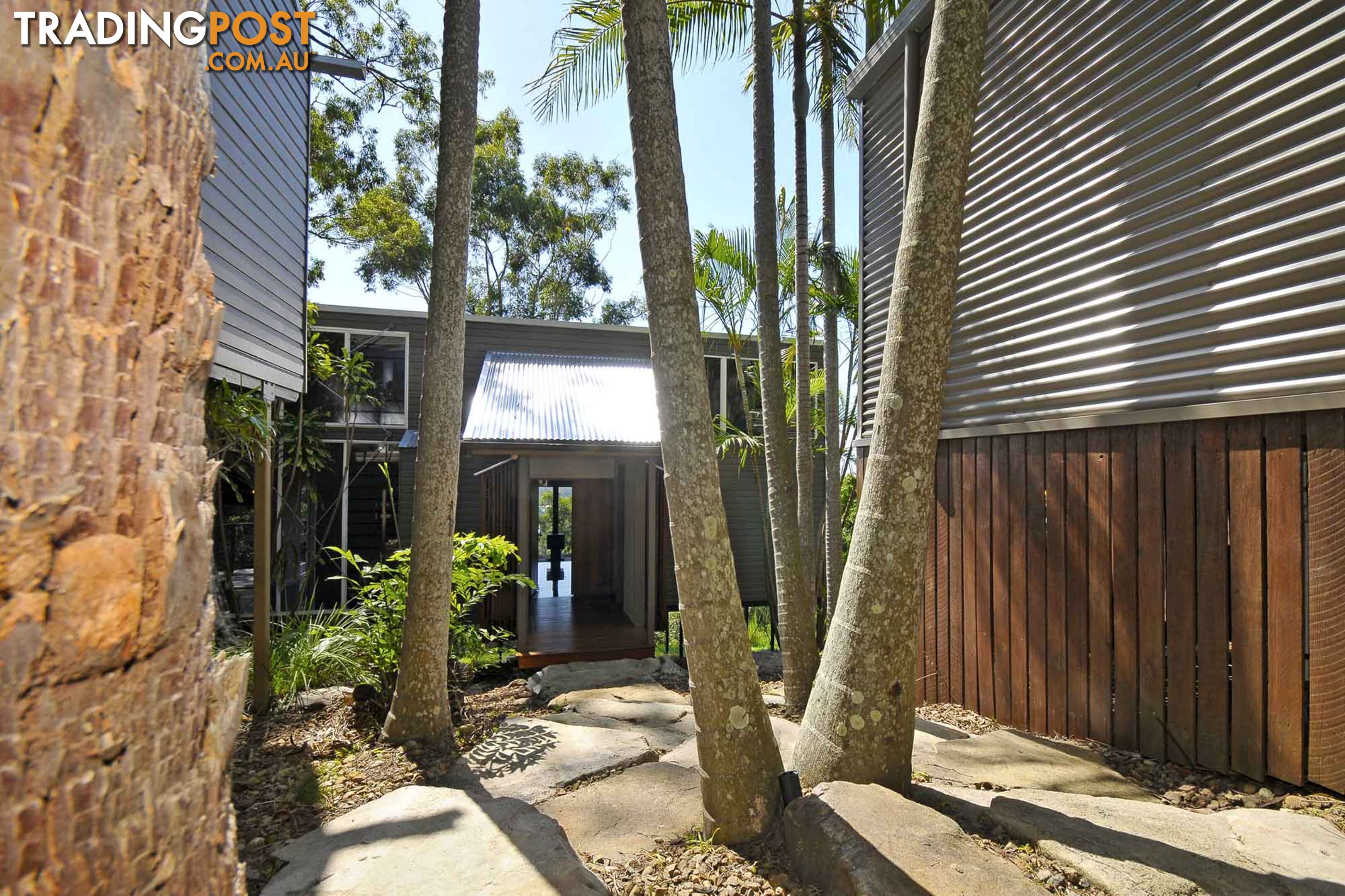 92 Simpsons Road CURRUMBIN WATERS QLD 4223