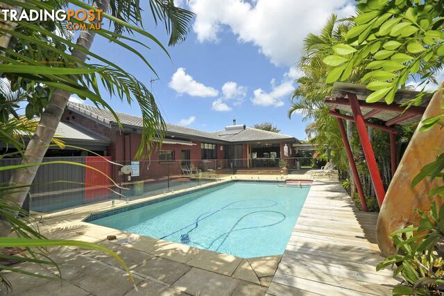 12 Barklya Place PALM BEACH QLD 4221