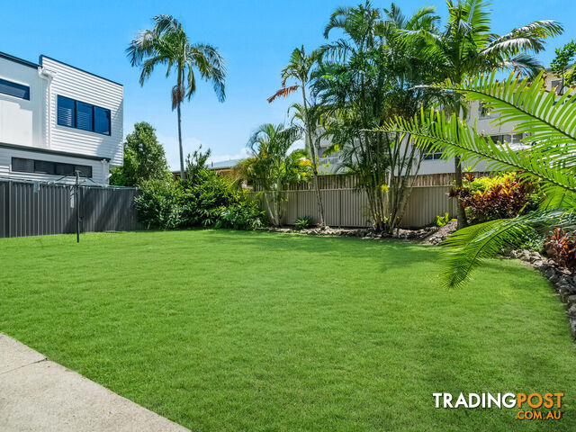 2/31 Hooper Drive CURRUMBIN QLD 4223