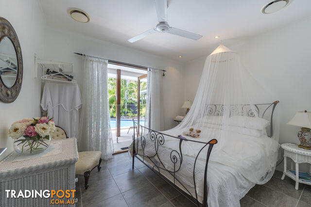 37 Pecten Avenue Port Douglas QLD 4877