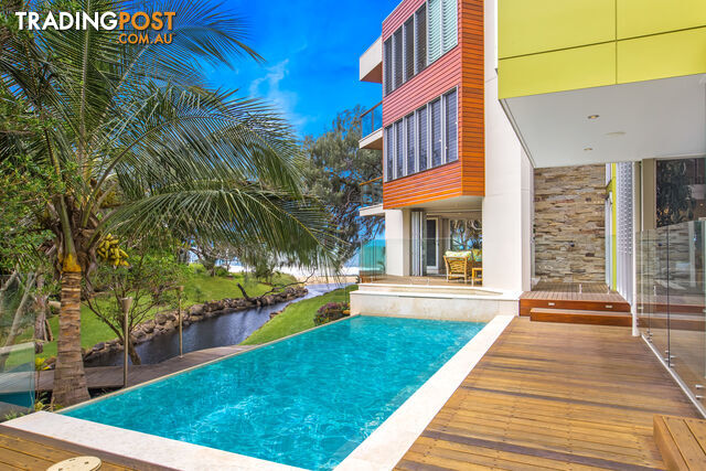 The Glass House 51 Woongarra Scenic Drive Bargara QLD 4670