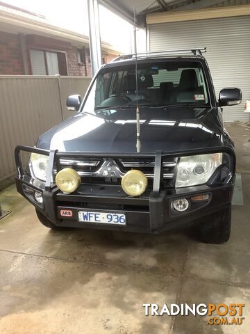 2007 Mitsubishi Pajero Xceed Wagon Automatic