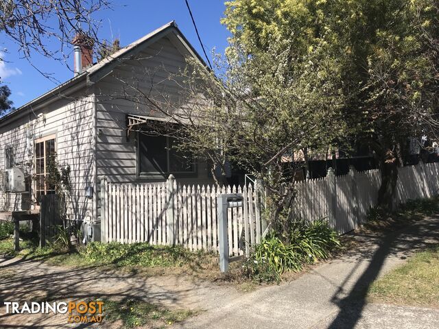 Two bedroom Garden  Cottage Queanbeyan