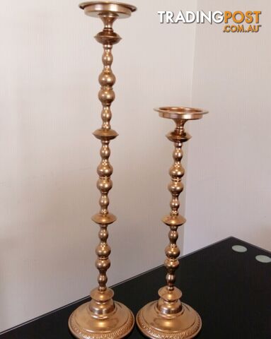 Gold candle stands and gold vase available now for hire!