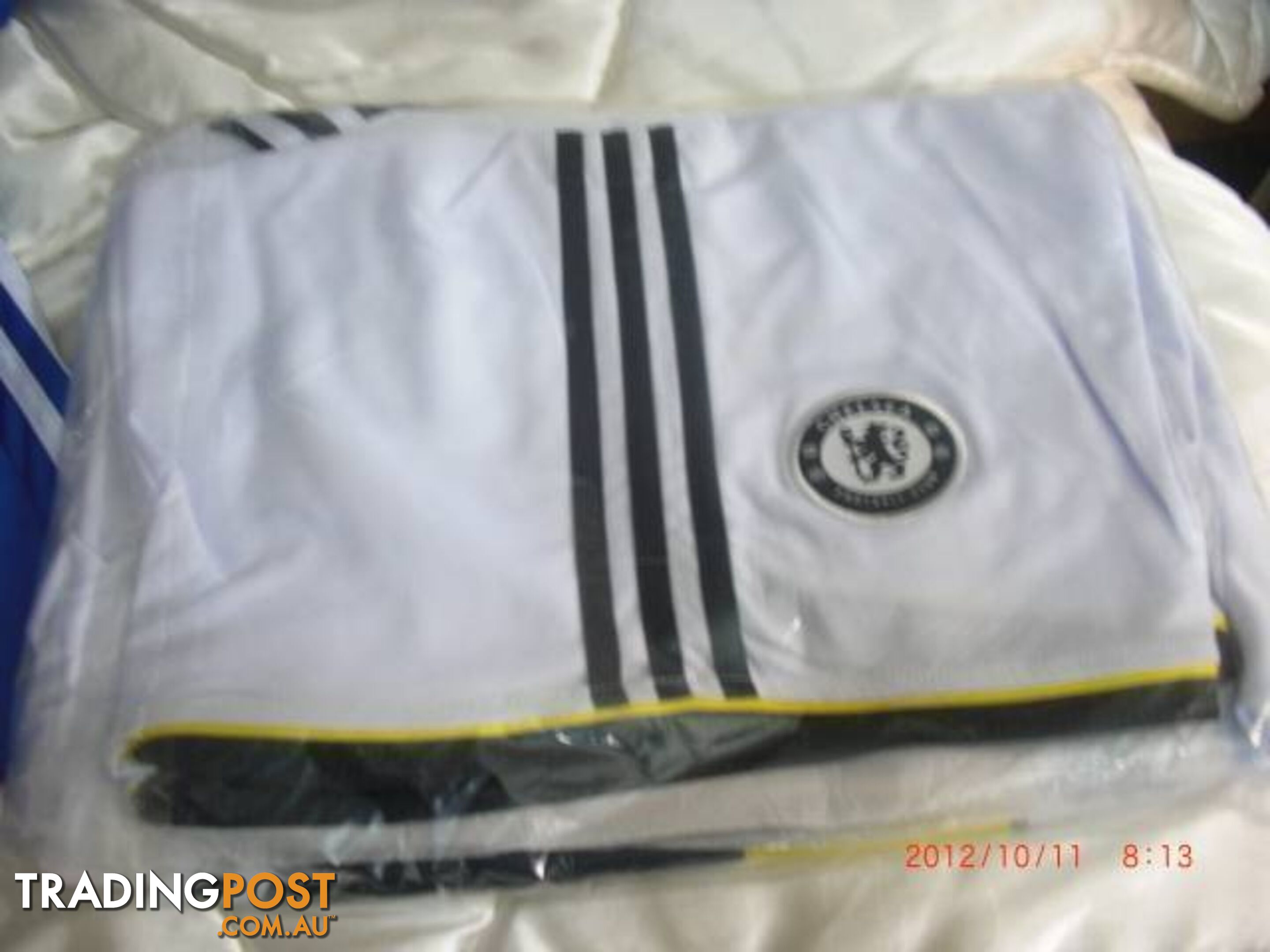 CHELSEA FOOTBALL CLUB NEW WITH TAGS SIZE 2XL TOP + **SHORTS