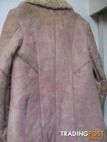 LAMBSKIN COAT THICK HEAVY OUTER PINK TINT NATURAL INNER