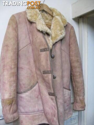 LAMBSKIN COAT THICK HEAVY OUTER PINK TINT NATURAL INNER