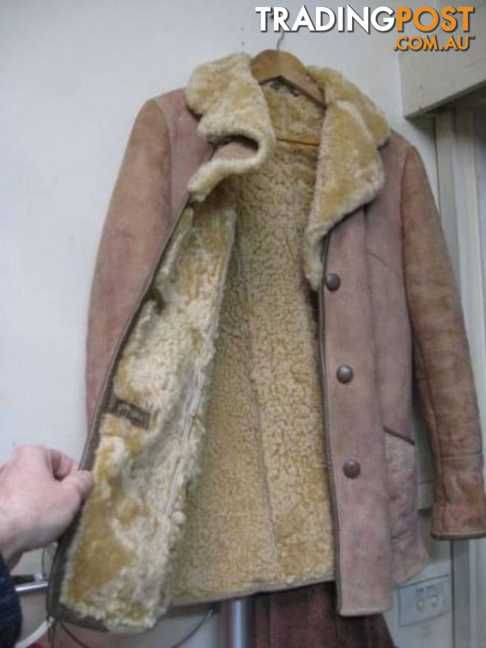 LAMBSKIN COAT THICK HEAVY OUTER PINK TINT NATURAL INNER