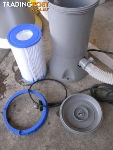 POOL PUMP AS NEW CONDITION CLARK RUBBER - photo 2 of 8