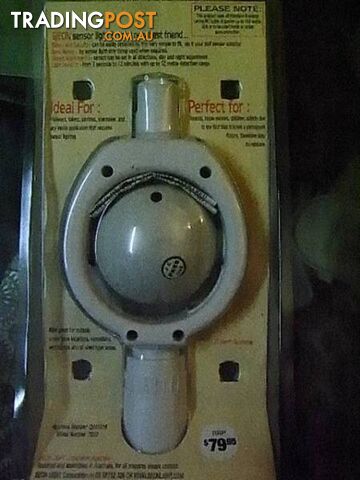 infrared motion activated sensor light ADAPTOR - photo 3 of 3
