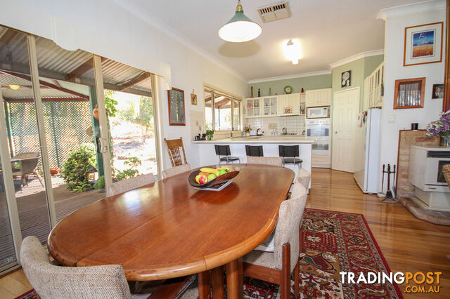 1611 Irishtown Road Toodyay WA 6566