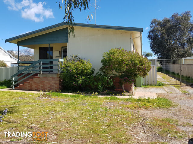 38 Mitchell Avenue Northam WA 6401