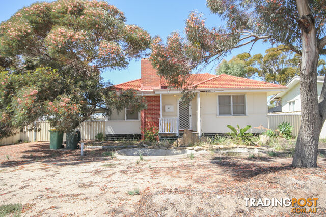 87 Caw Street Merredin WA 6415