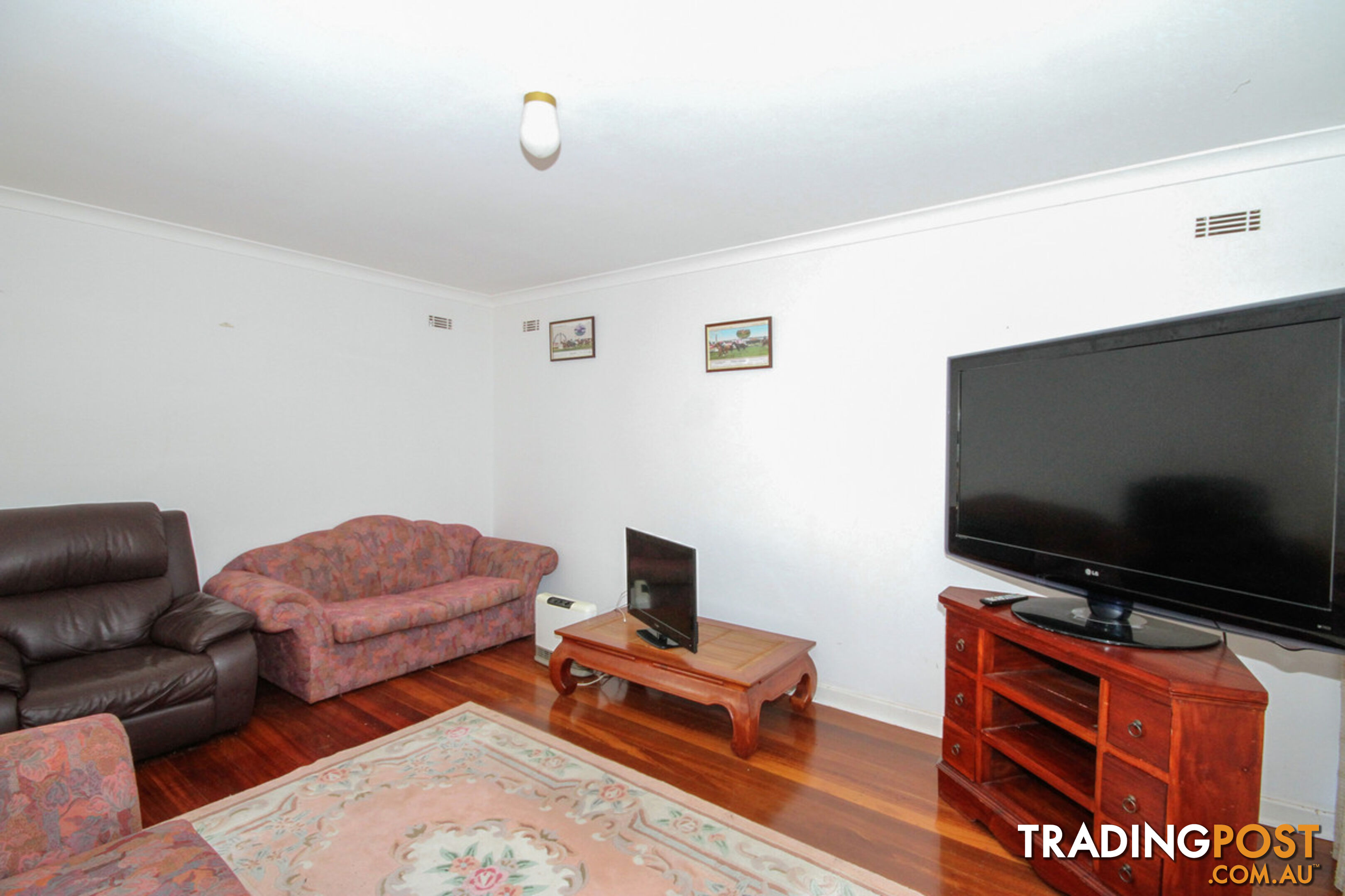 10 Dinsdale Street York WA 6302