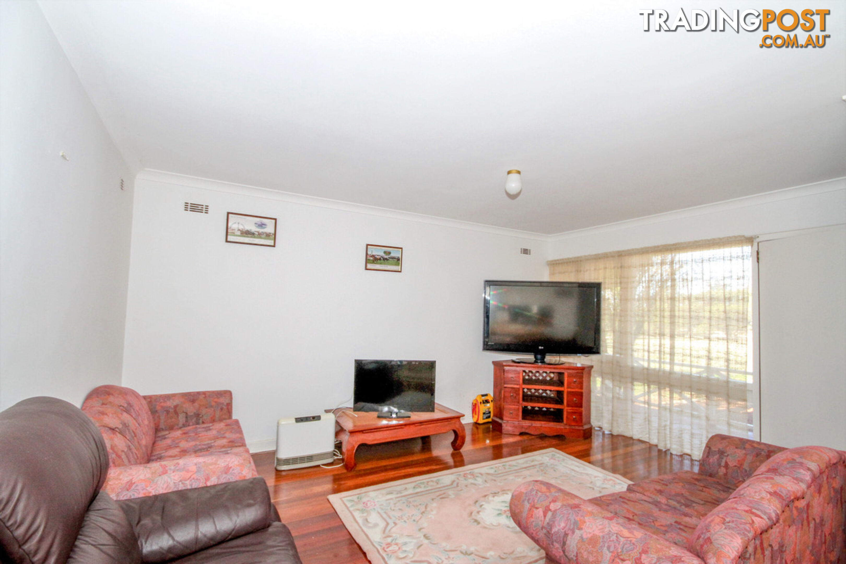 10 Dinsdale Street York WA 6302