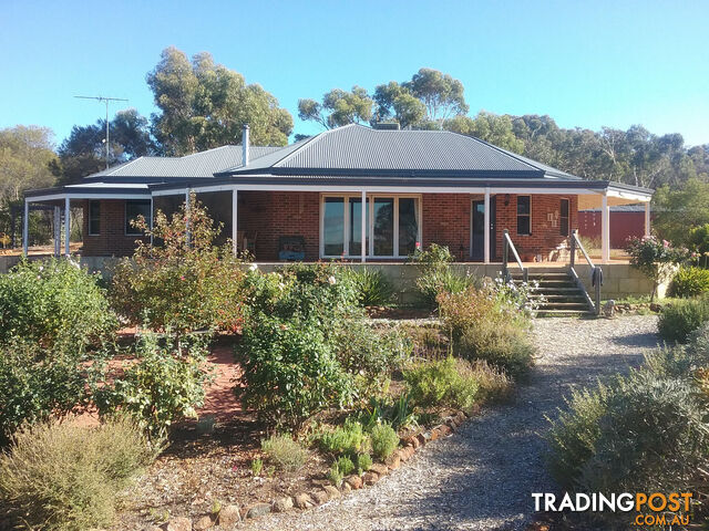 38 Lukin Road Clackline WA 6564