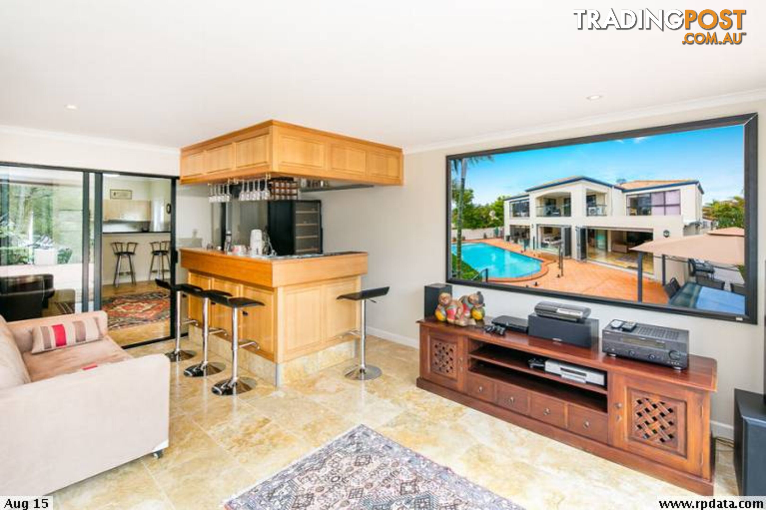 19 Tranquility Circuit HELENSVALE QLD 4212