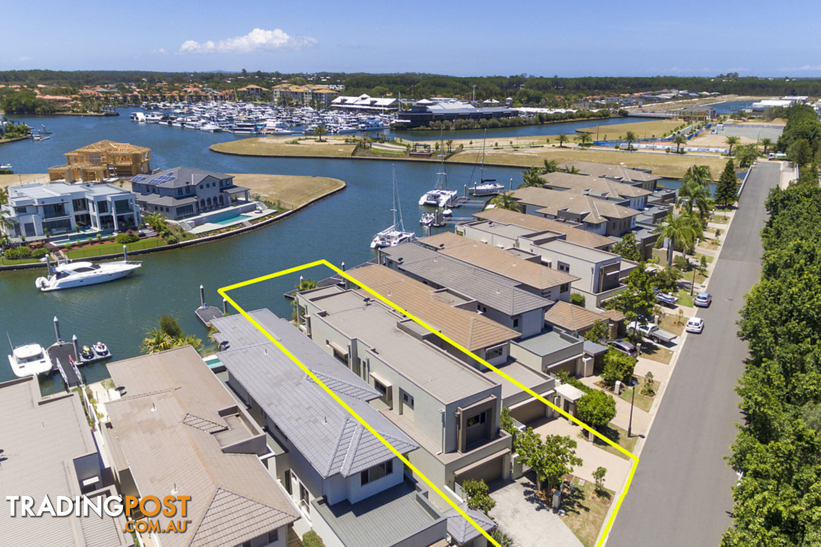 2240 Glengallon Way HOPE ISLAND QLD 4212