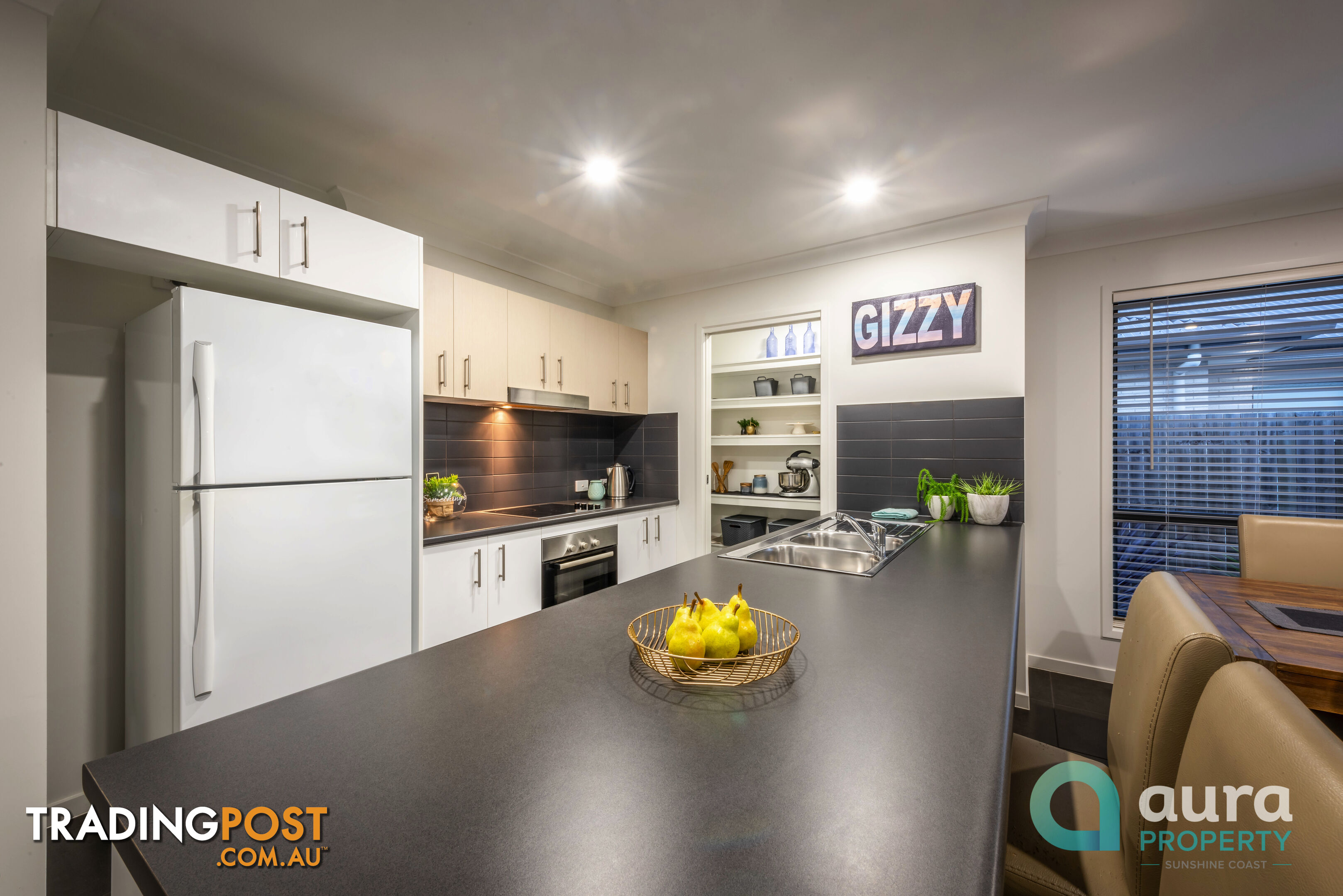 25 Jade Cres Caloundra West QLD 4551