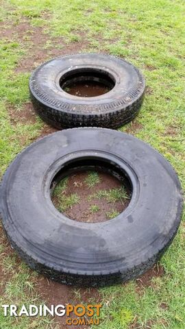 2 Truck tyres