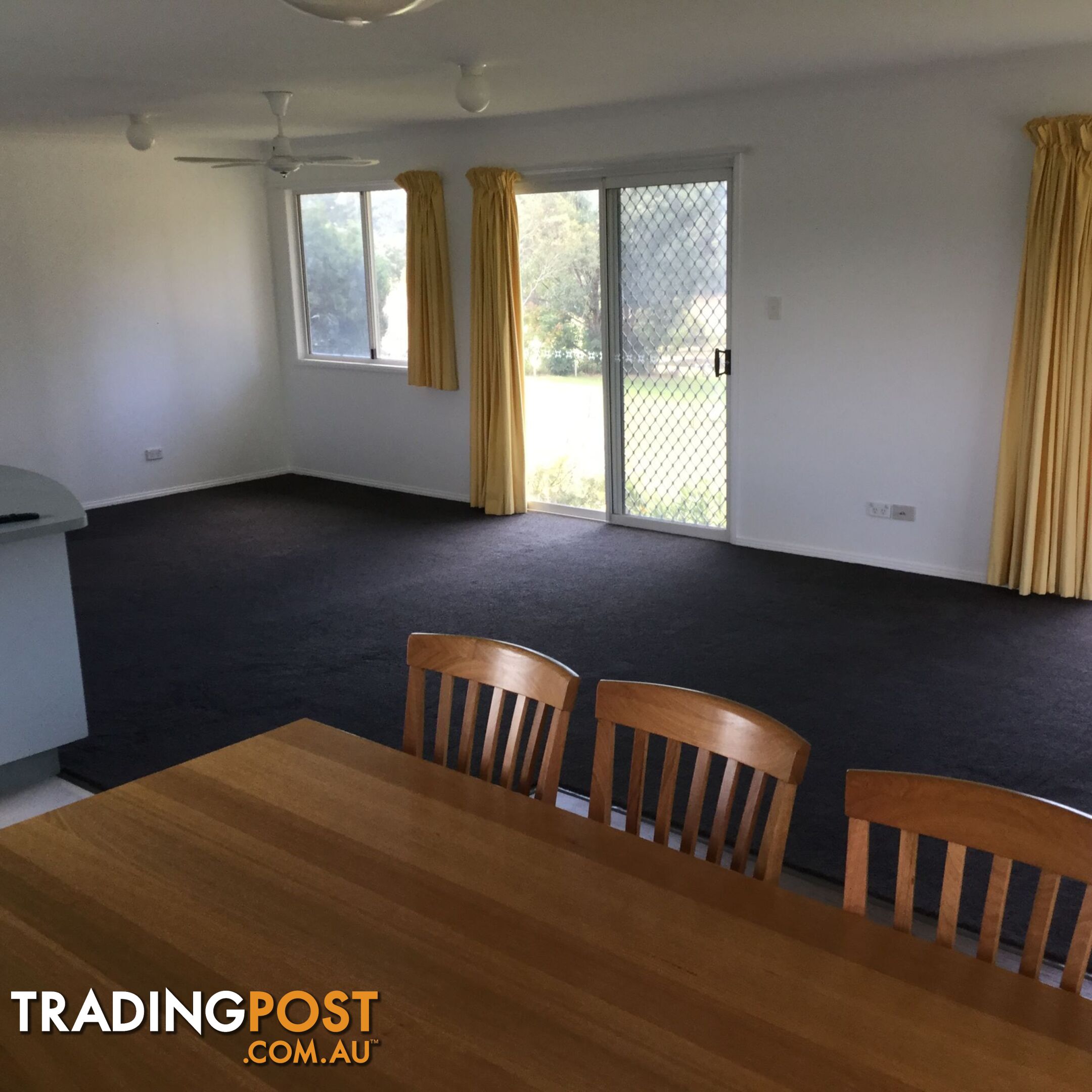 10 Mataranka Road Veteran QLD 4570