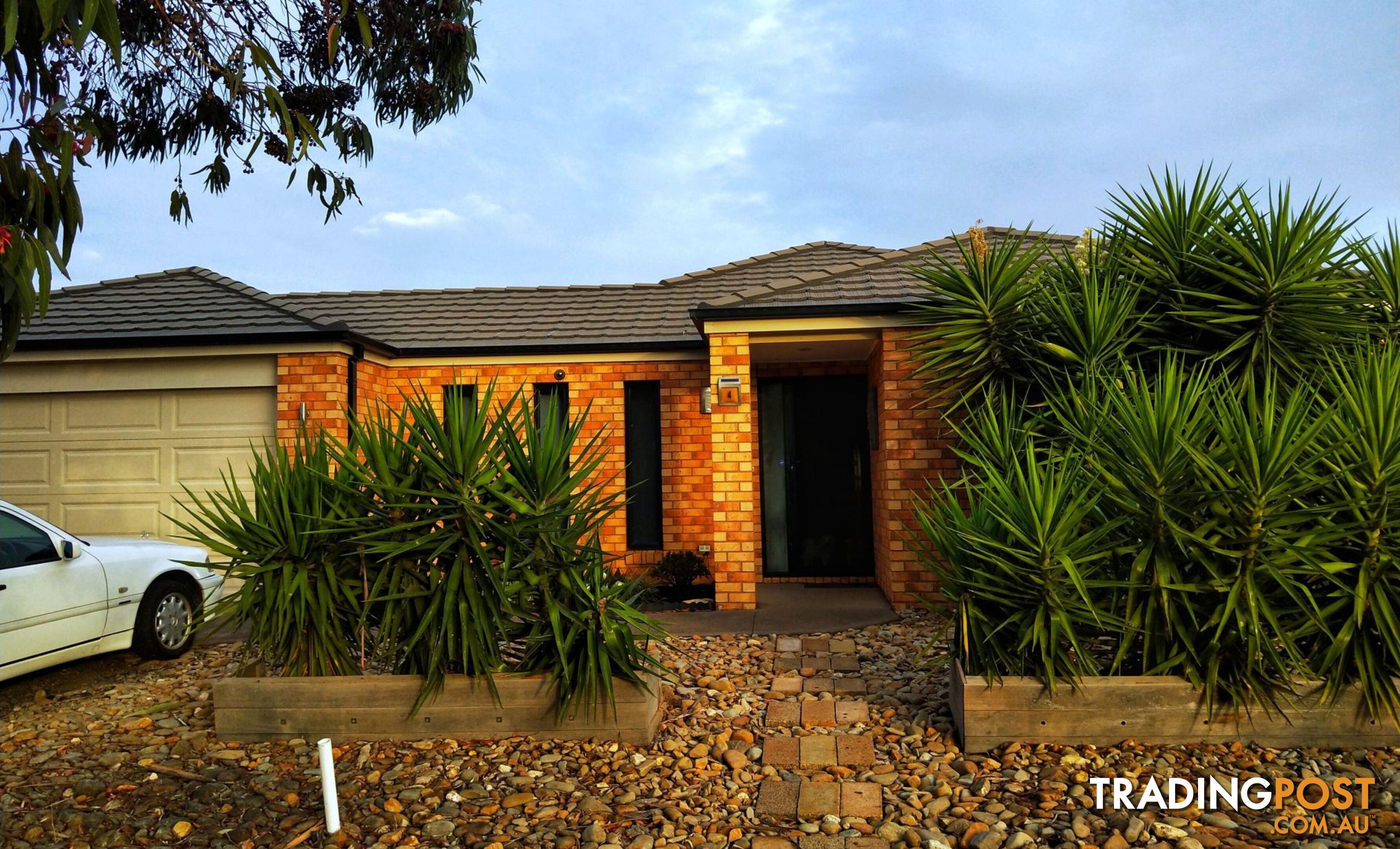 4 Sugar Berry Rise MELTON WEST VIC 3337