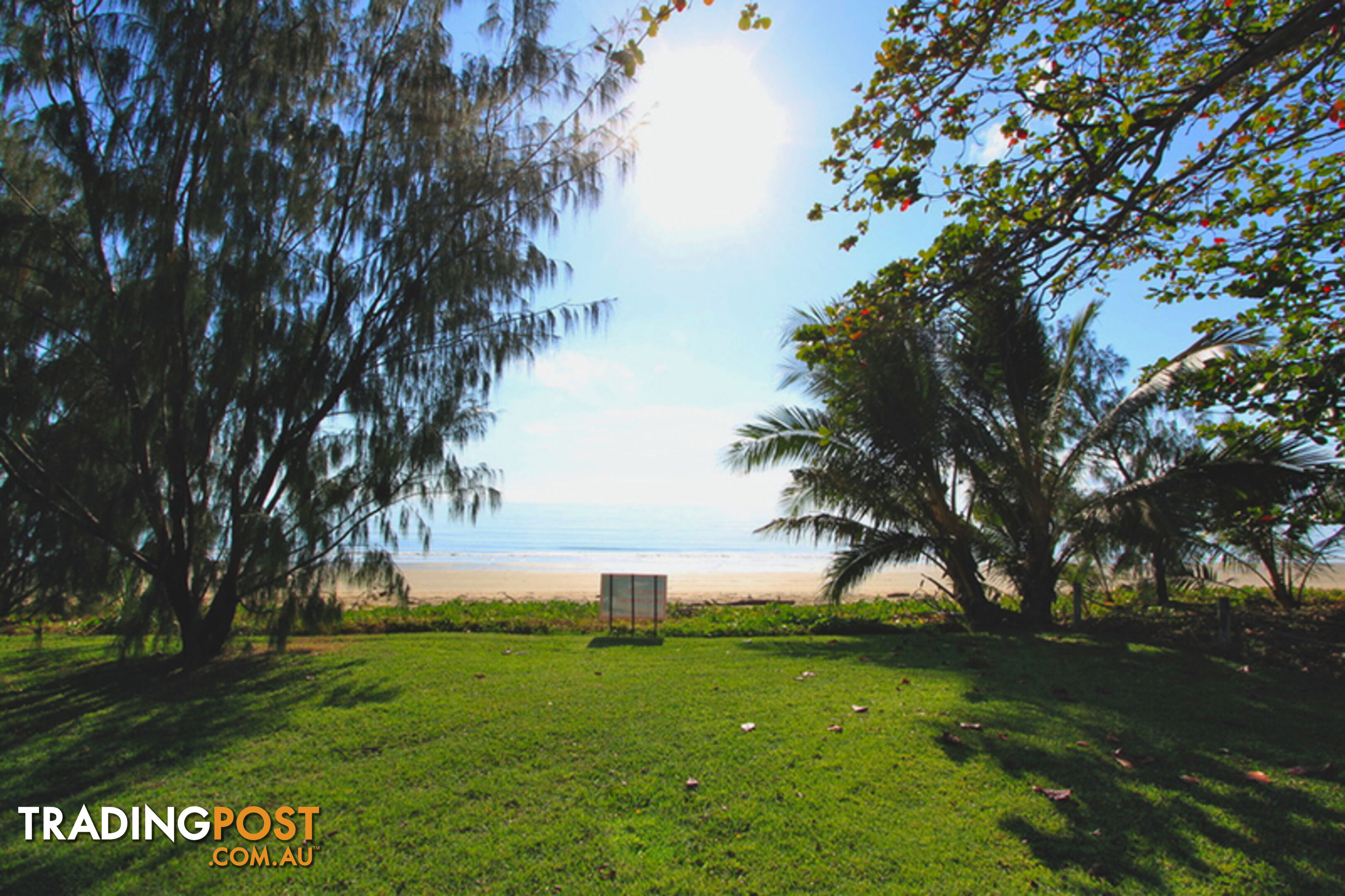 24 Reef Street SAUNDERS BEACH QLD 4818