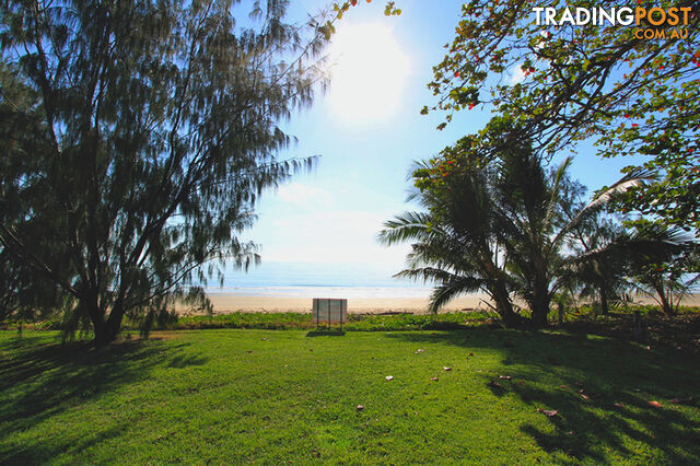 24 Reef Street SAUNDERS BEACH QLD 4818