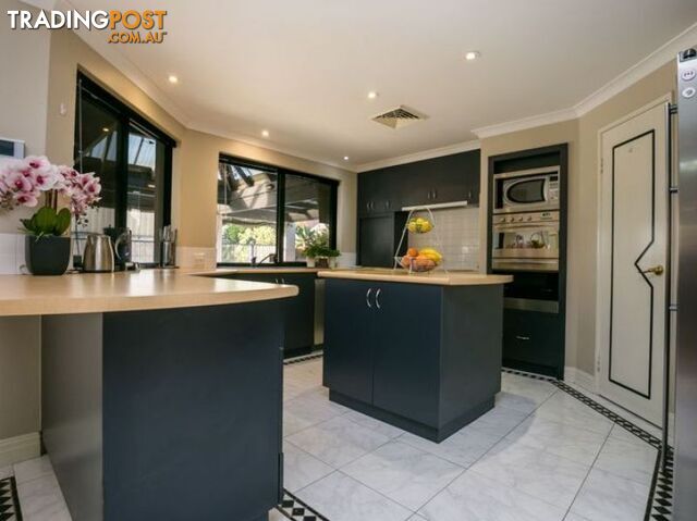 15 Cardiff Place ILUKA WA 6028