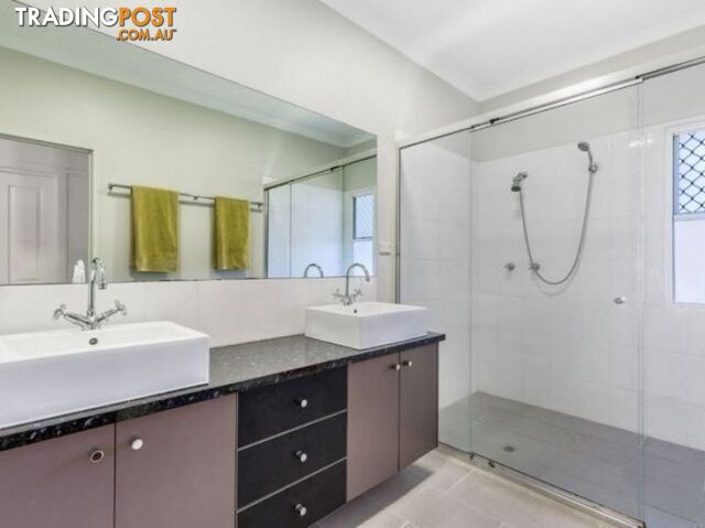 19 Quinn St KAWANA QLD 4701