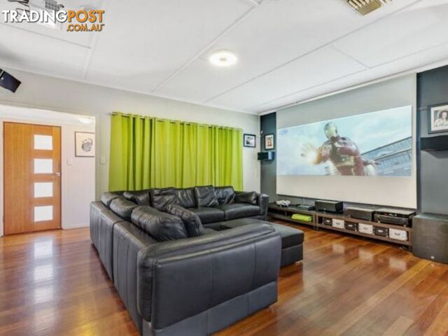 19 Quinn St KAWANA QLD 4701