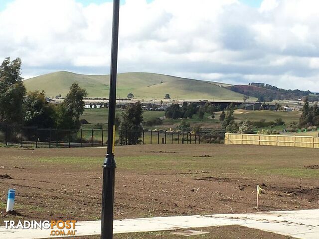 Lot 6009 - 44 Pinnacle Chase BEVERIDGE VIC 3753