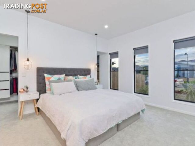 39 Oakover AV ORMEAU HILLS QLD 4208