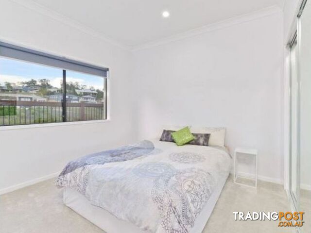 39 Oakover AV ORMEAU HILLS QLD 4208