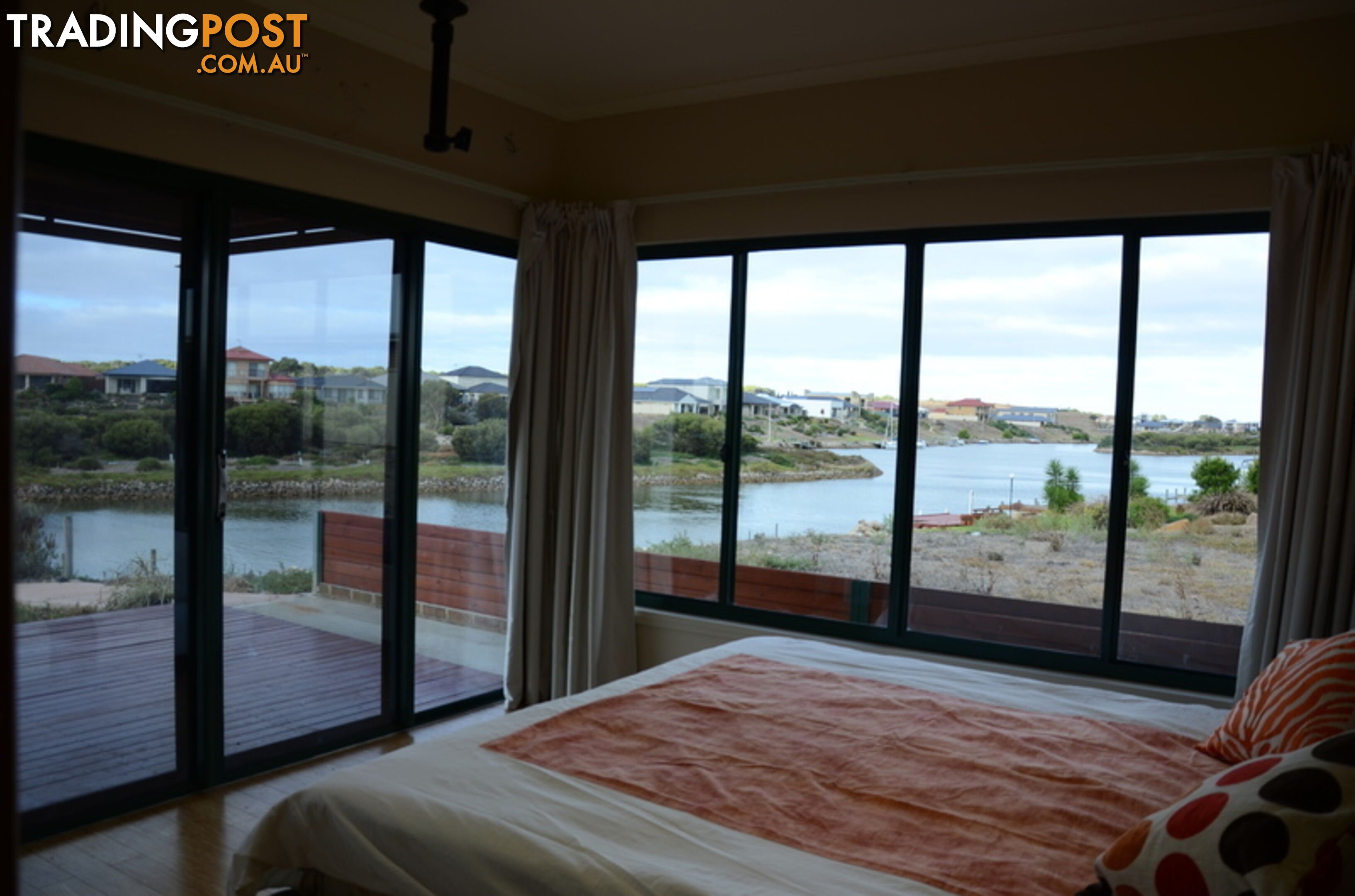 52 Britannia Pde HINDMARSH ISLAND SA 5214