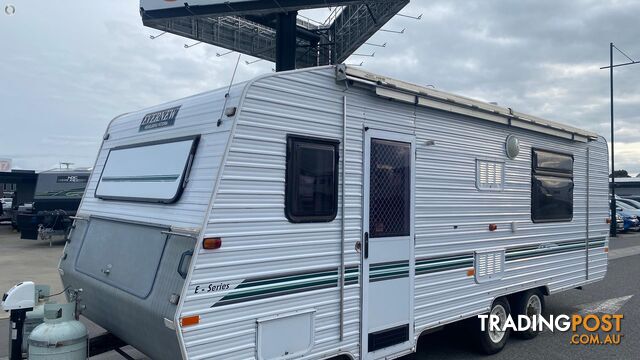 2000 Evernew Caravan